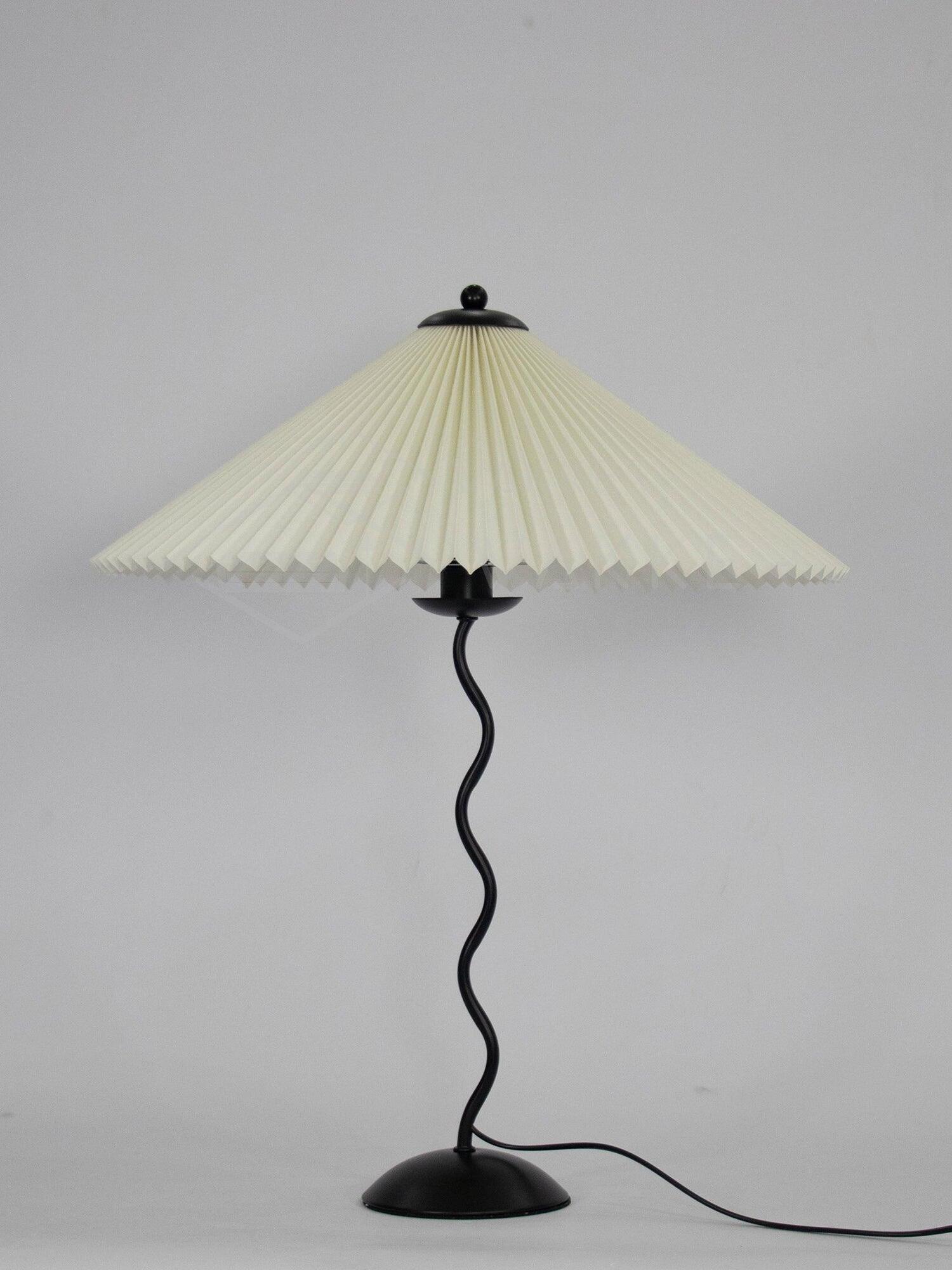 Squiggle Table Lamp main image 0